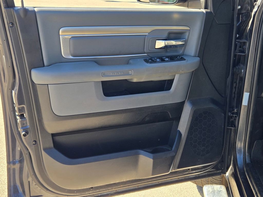 Used 2015 RAM 1500 Big Horn AWD/4WD image 30