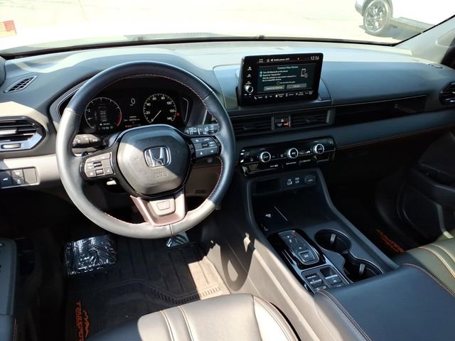 Certified 2024 Honda Pilot TrailSport image 6