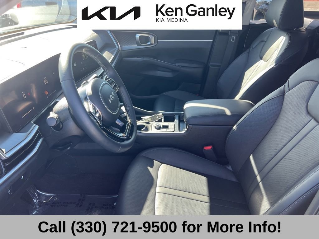 Certified 2025 Kia Sorento S FWD image 42
