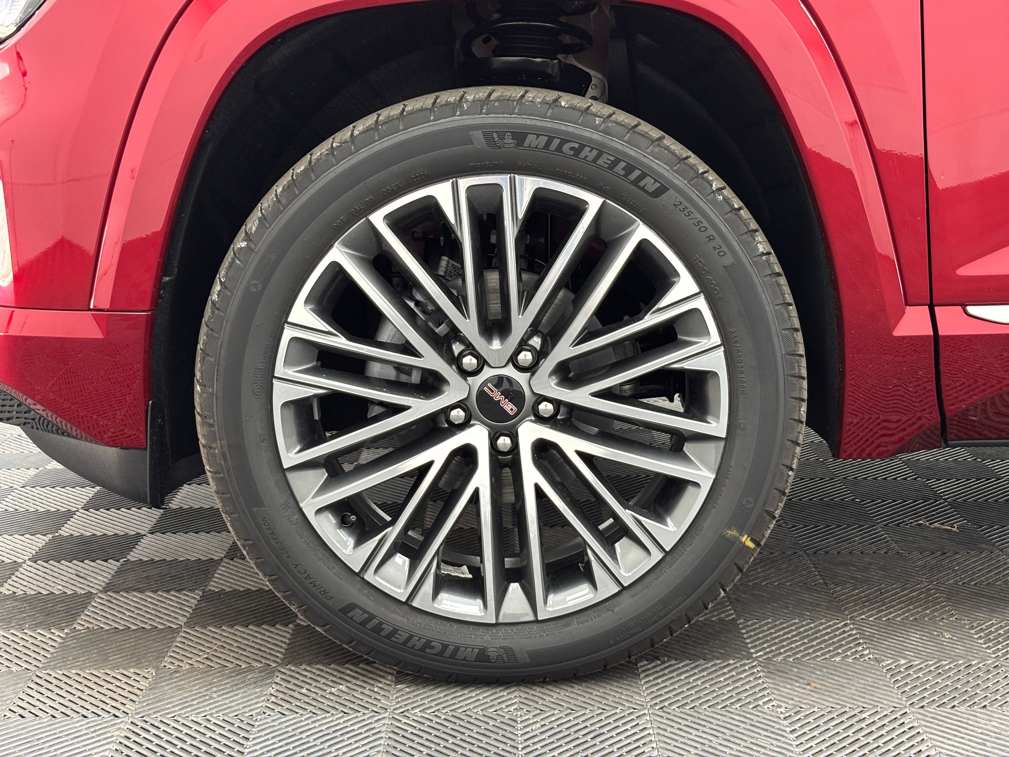 New 2027 GMC Terrain Denali w/ LPO, Floor Liner Package AWD/4WD image 16