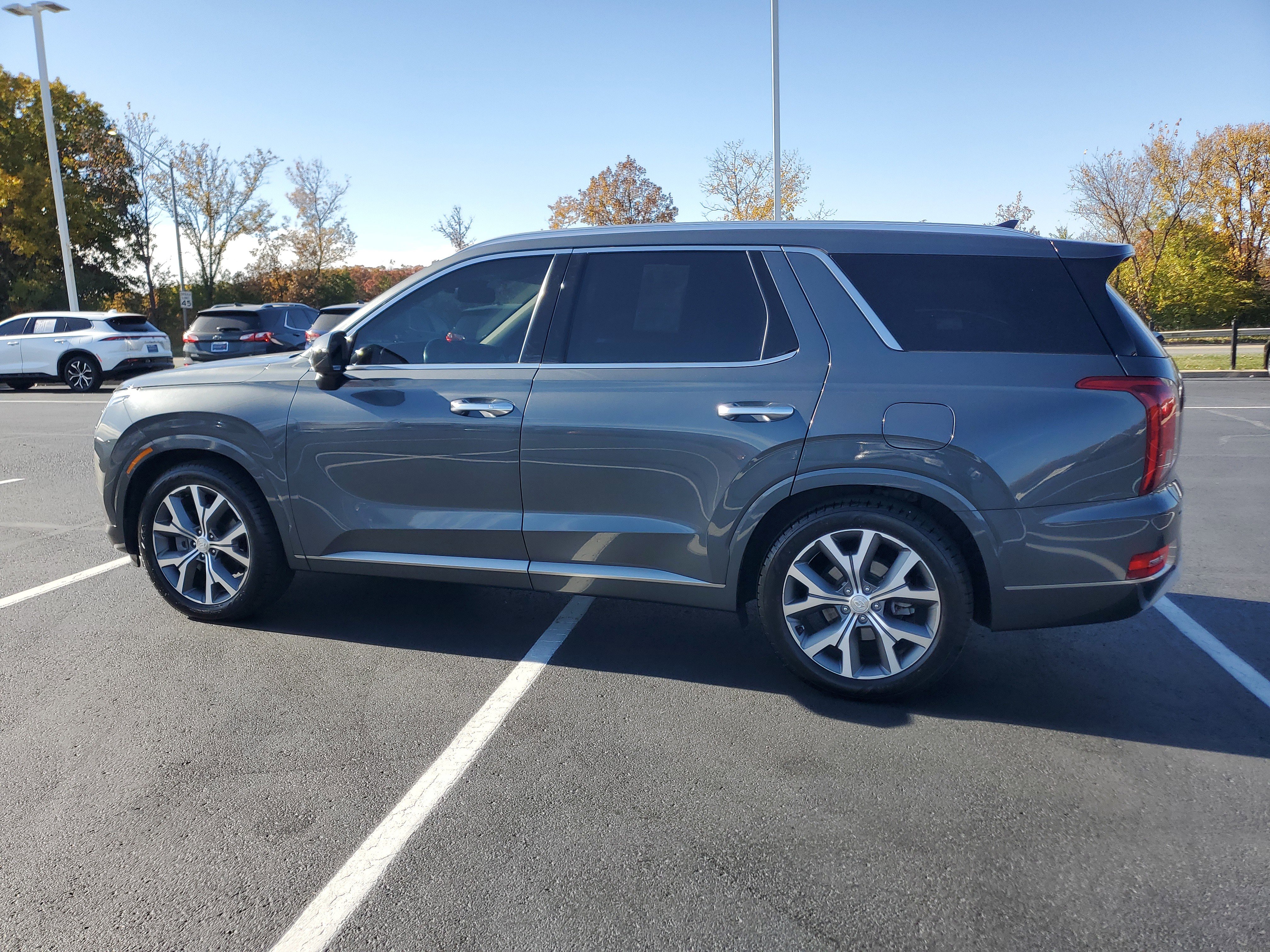 Used 2021 Hyundai Palisade Limited image 4
