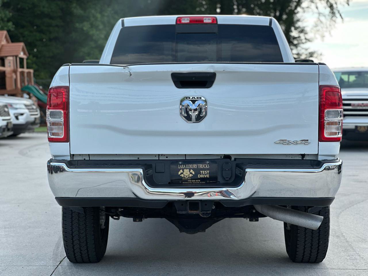 Used 2024 RAM 2500 Tradesman w/ Chrome Appearance Group AWD/4WD image 6