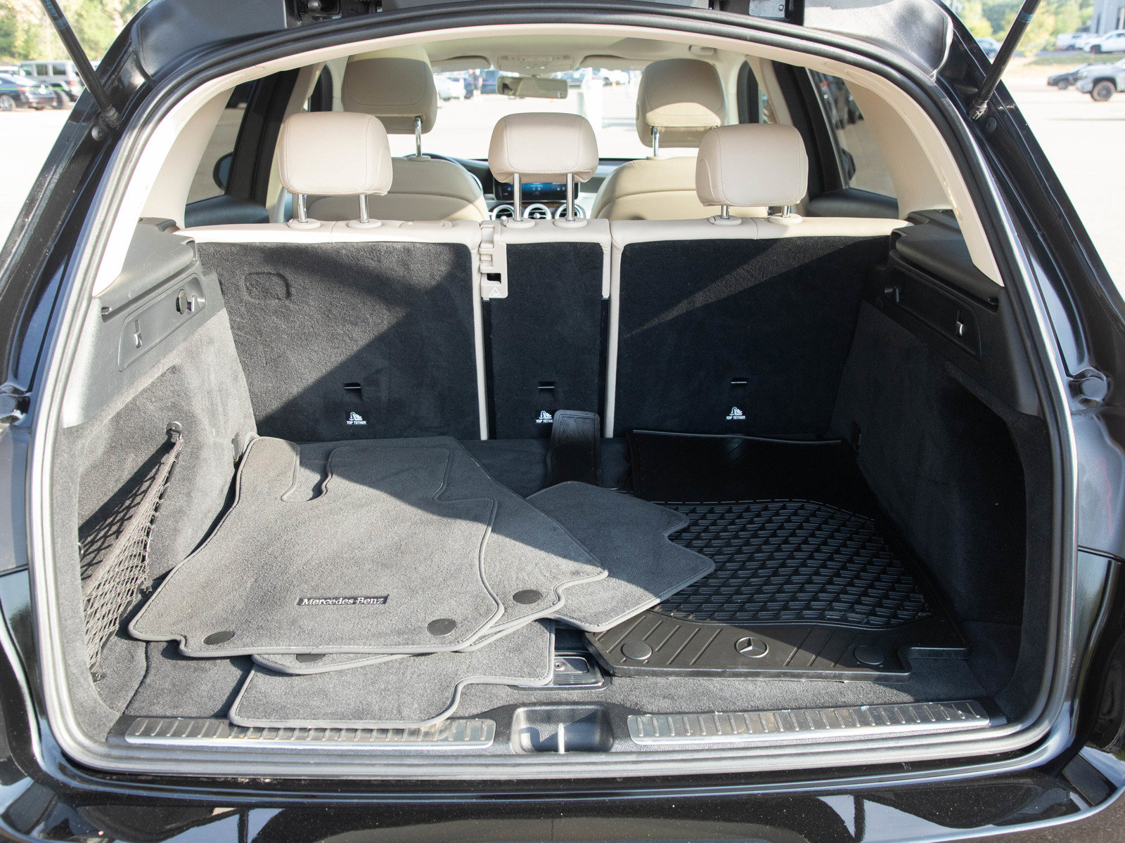 Used 2020 Mercedes-Benz GLC 300 4MATIC image 14