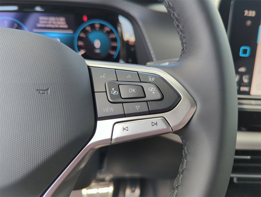 New 2026 Volkswagen Atlas Cross Sport SEL Premium R-Line image 38