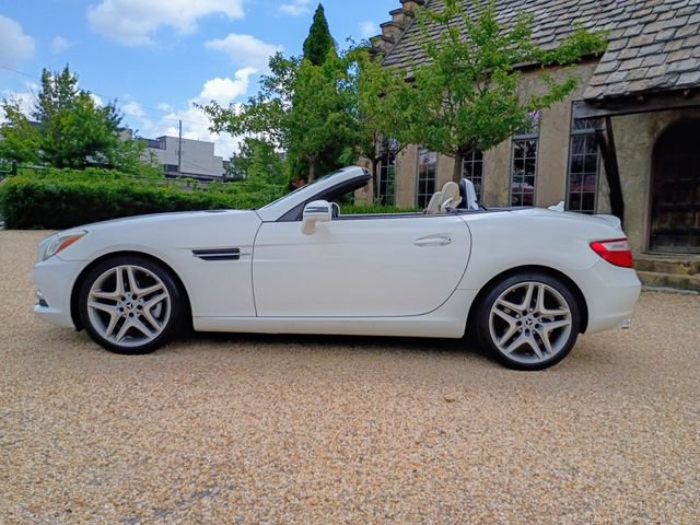 Used 2015 Mercedes-Benz SLK 250 image 6