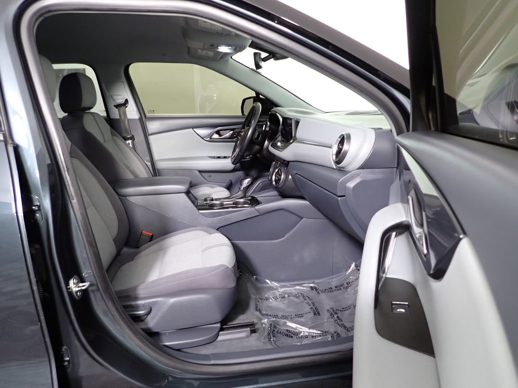 Used 2019 Chevrolet Blazer LT image 42