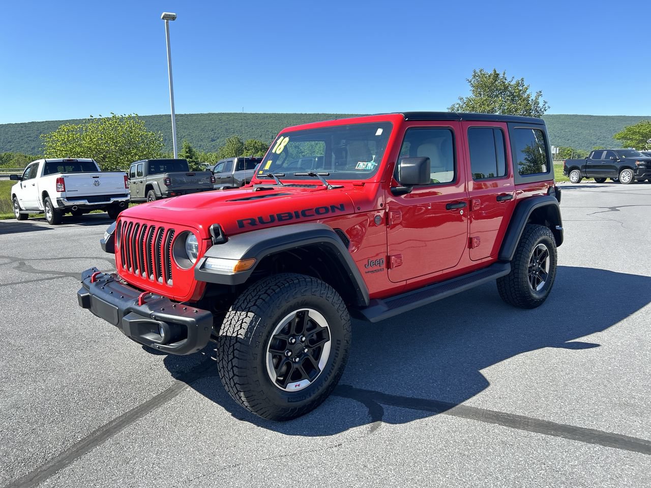 Used 2018 Jeep Wrangler Unlimited Rubicon AWD/4WD image 3