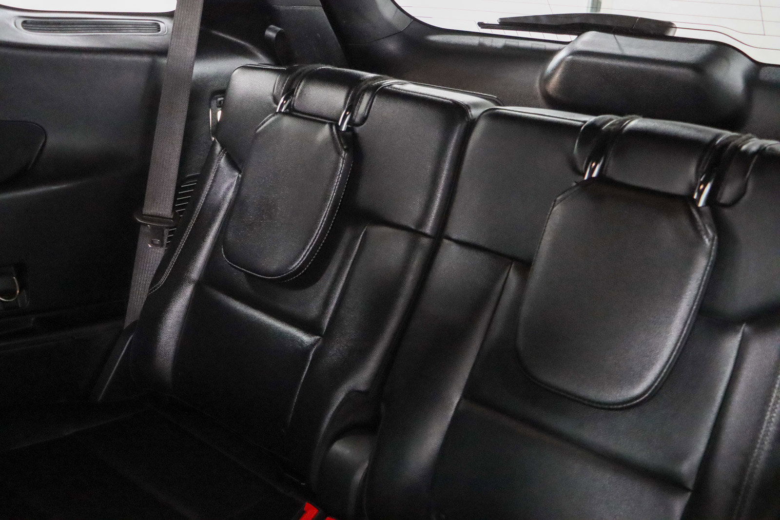 Used 2020 Ford Explorer Limited w/ Class III Trailer Tow Package image 25