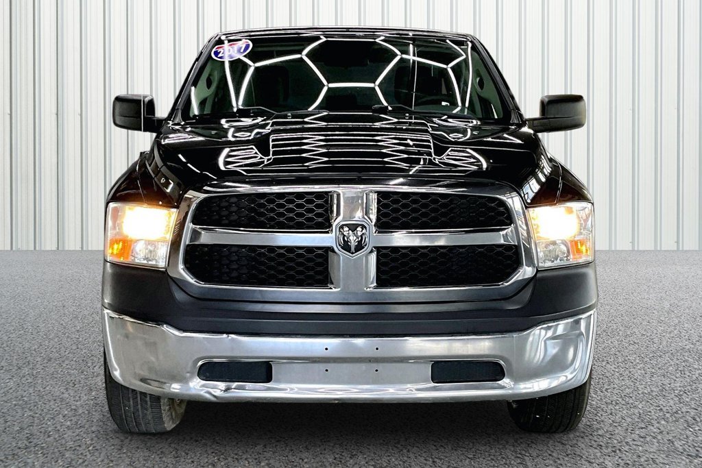 Used 2017 RAM 1500 ST w/ SXT Appearance Group AWD/4WD image 2