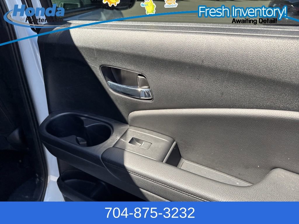 Used 2022 Honda Pilot Sport image 14