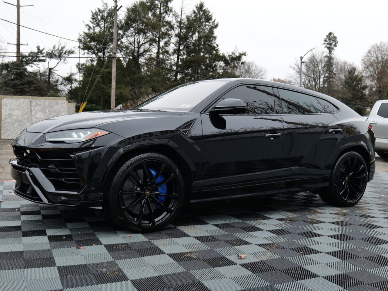 Used 2021 Lamborghini Urus image 10