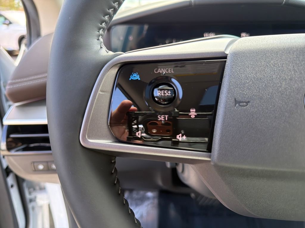 Used 2025 Nissan Murano Platinum image 22