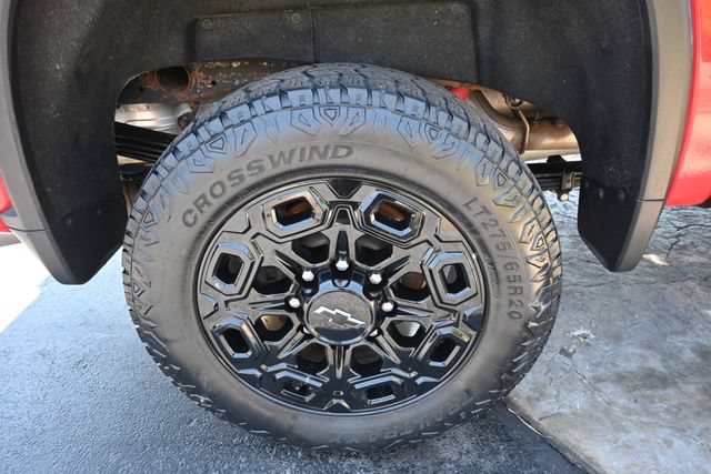 Used 2022 Chevrolet Silverado 2500 LTZ w/ LTZ Plus Package AWD/4WD image 12