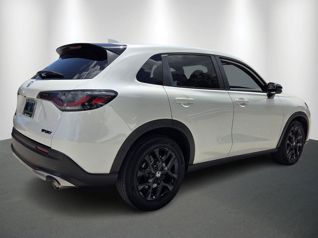 Certified 2024 Honda HR-V Sport image 7