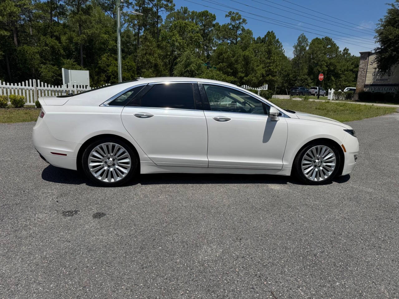 Used 2016 Lincoln MKZ AWD w/ Equipment Group 300A Reserve image 7