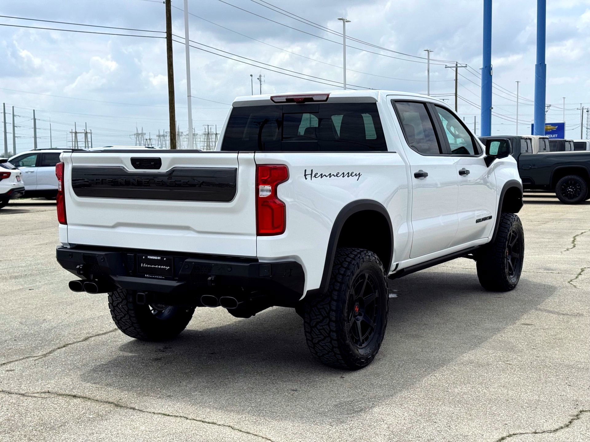 New 2026 Chevrolet Silverado 1500 ZR2 w/ Dark Appearance Package AWD/4WD image 13