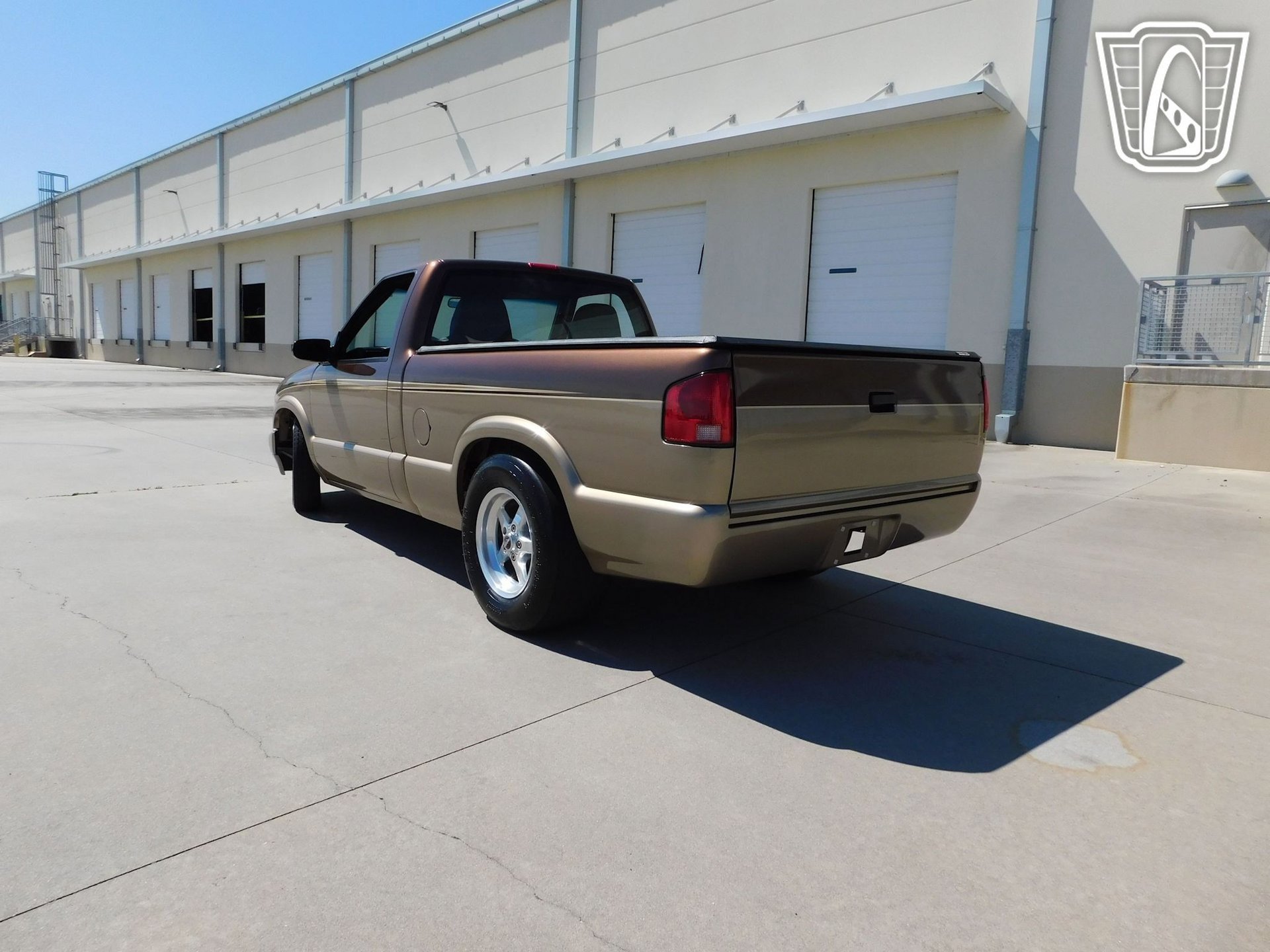 Used 2000 Chevrolet S10 Pickup LS w/ Preferred Equipment Group RWD image 22