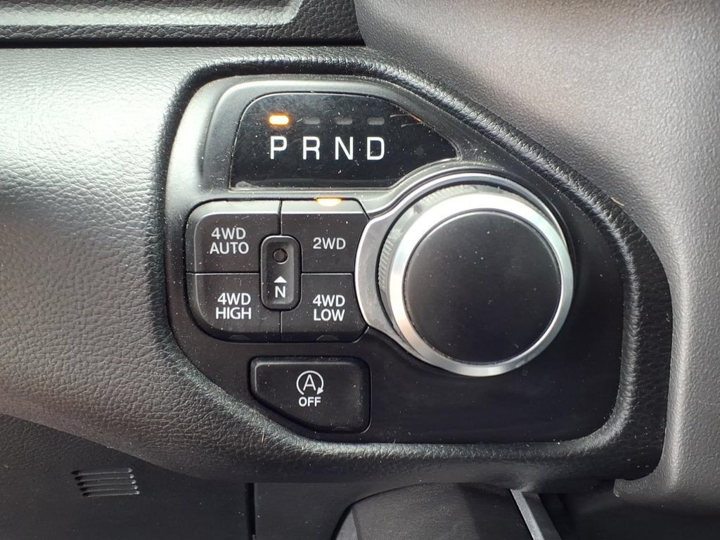 Used 2023 RAM 1500 Big Horn AWD/4WD image 28