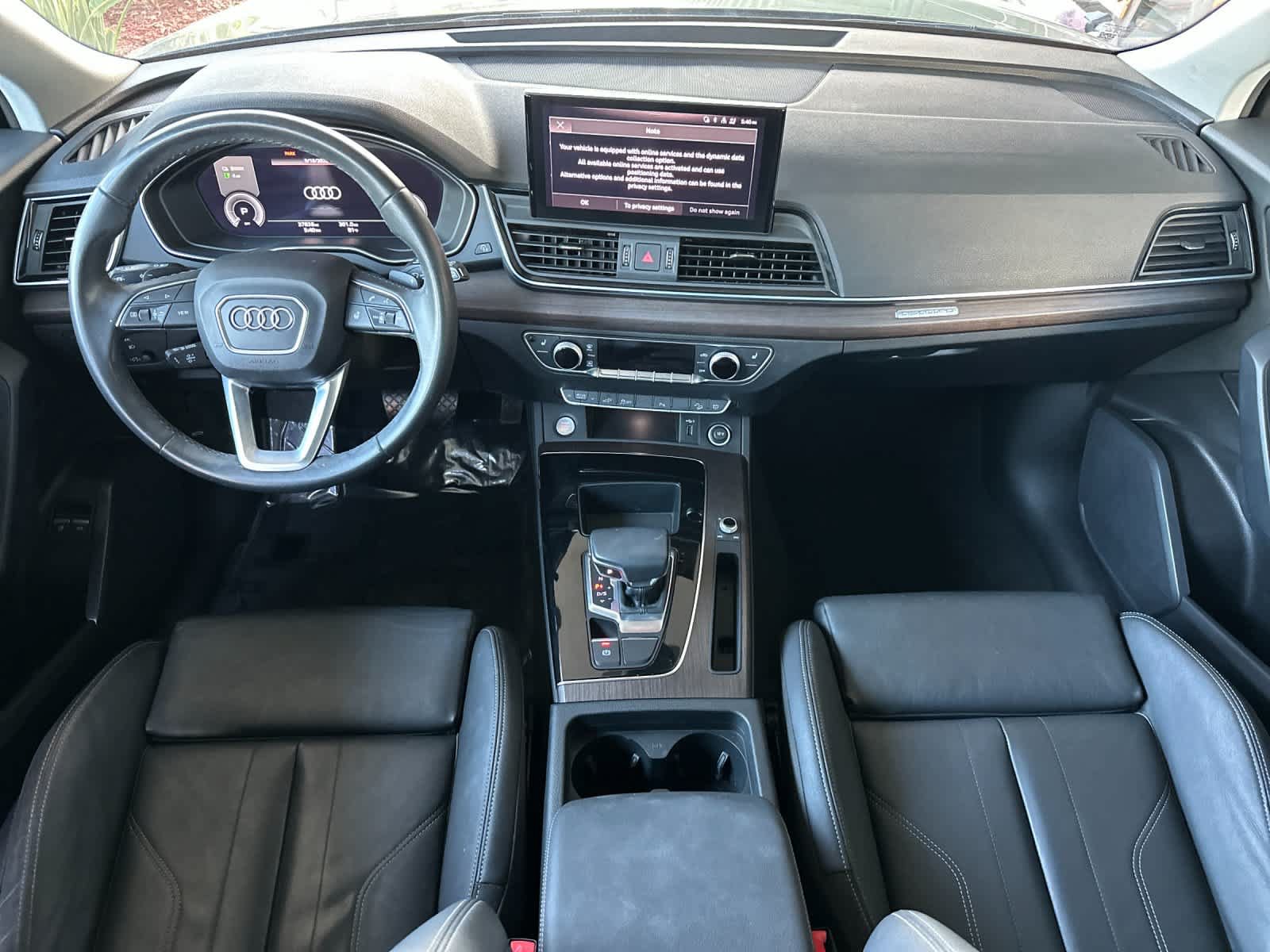 Used 2023 Audi Q5 e Premium w/ Convenience Package AWD/4WD image 3
