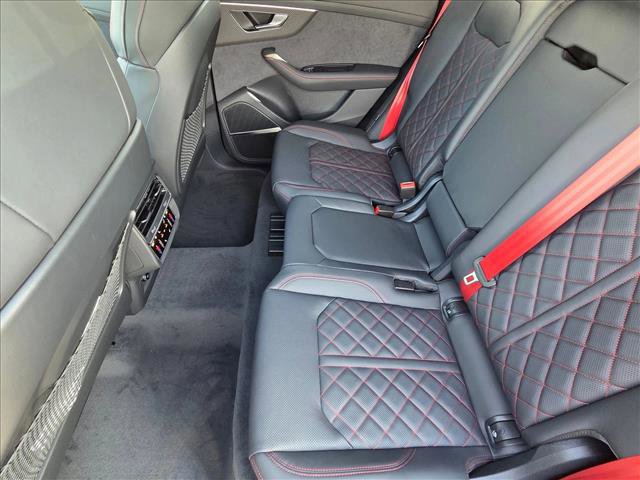 New 2026 Audi SQ8 Prestige image 15