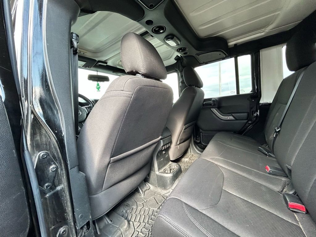 Used 2016 Jeep Wrangler Unlimited Willys image 19