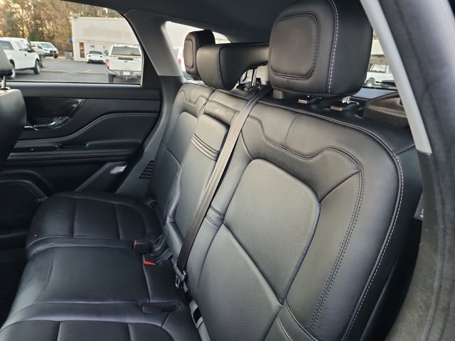 Used 2022 Lincoln Corsair Reserve image 32