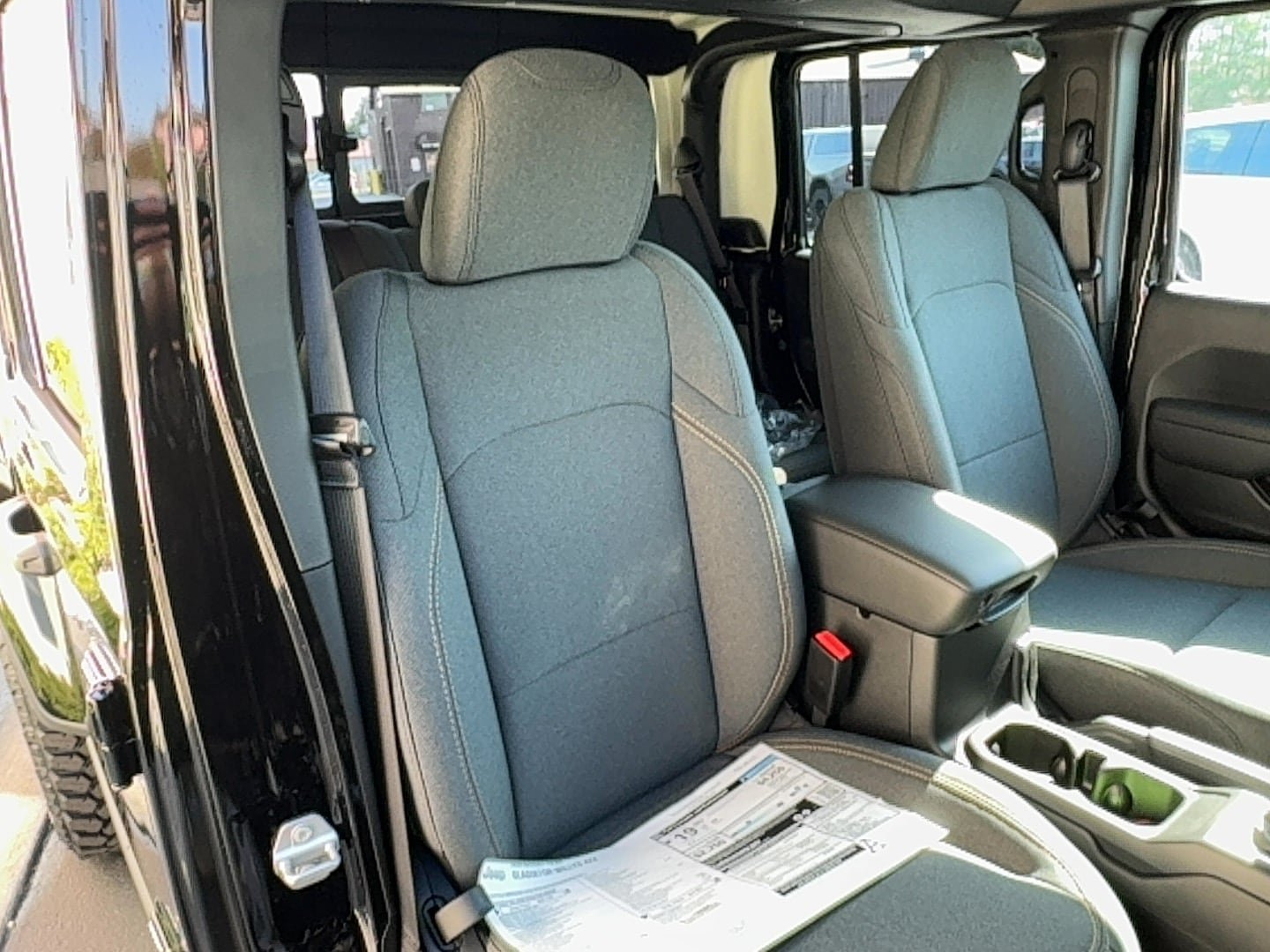 New 2025 Jeep Gladiator Sport AWD/4WD image 5