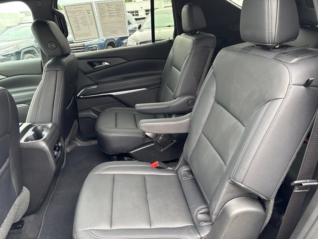 Used 2026 Chevrolet Traverse LT AWD/4WD image 27
