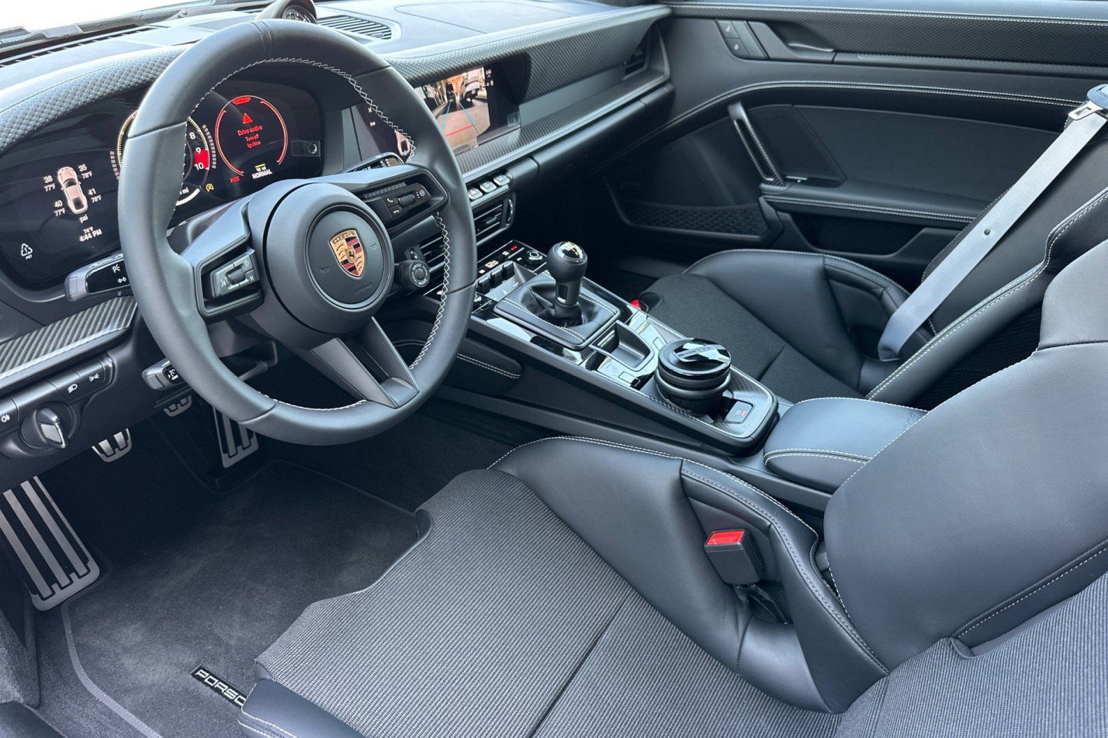 New 2026 Porsche 911 GT3 RWD image 4