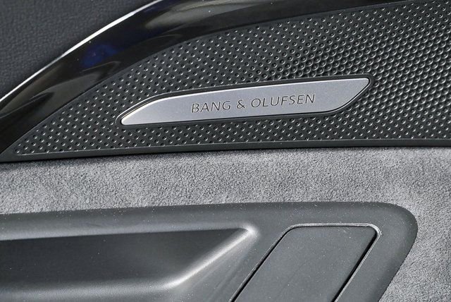 Used 2025 Audi SQ5 Premium Plus AWD/4WD image 7