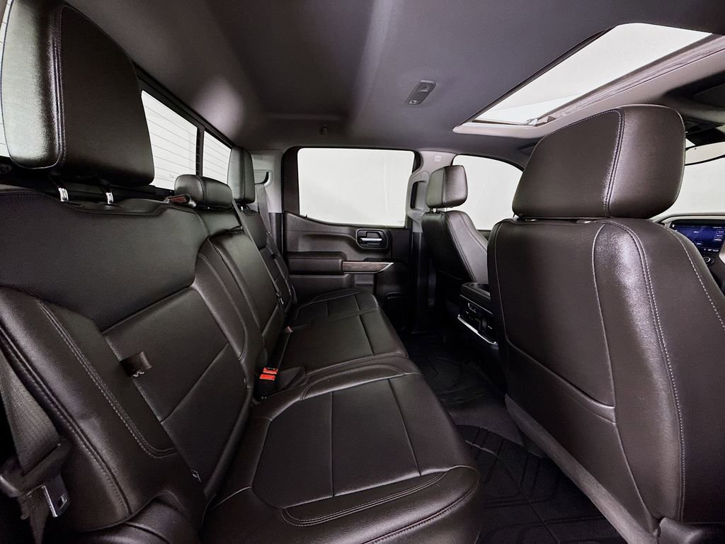 Used 2019 Chevrolet Silverado 1500 LTZ w/ LTZ Premium Package AWD/4WD image 31