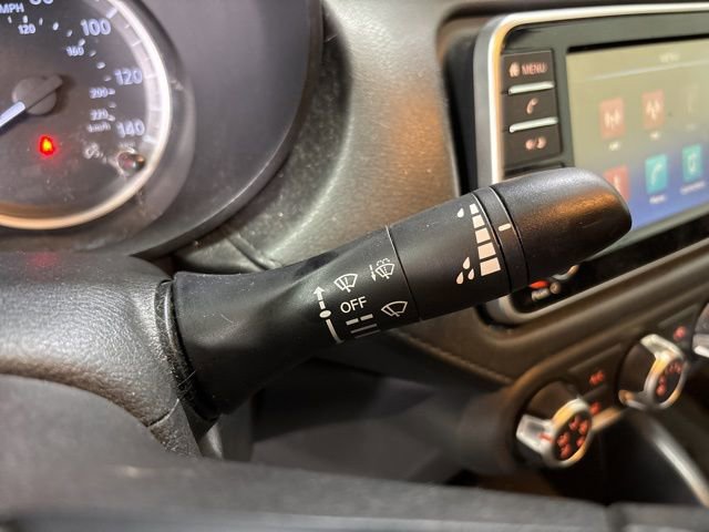 Used 2020 Nissan Versa S image 39