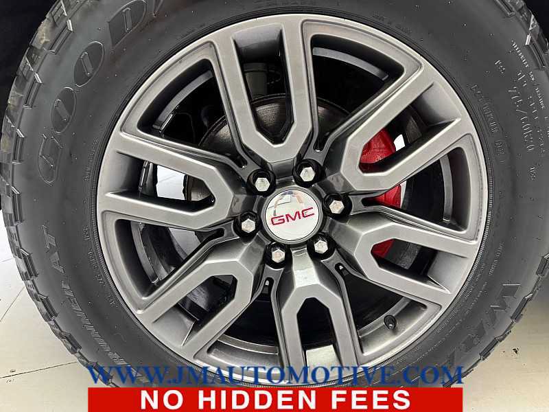 Used 2021 GMC Sierra 1500 AT4 w/ AT4 Premium Package AWD/4WD image 9