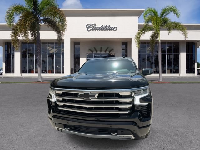 Used 2023 Chevrolet Silverado 1500 High Country w/ Z71 Off-Road Package AWD/4WD image 4