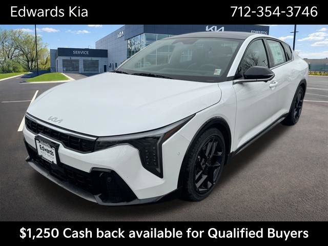New 2025 Kia K4 GT-Line Turbo
