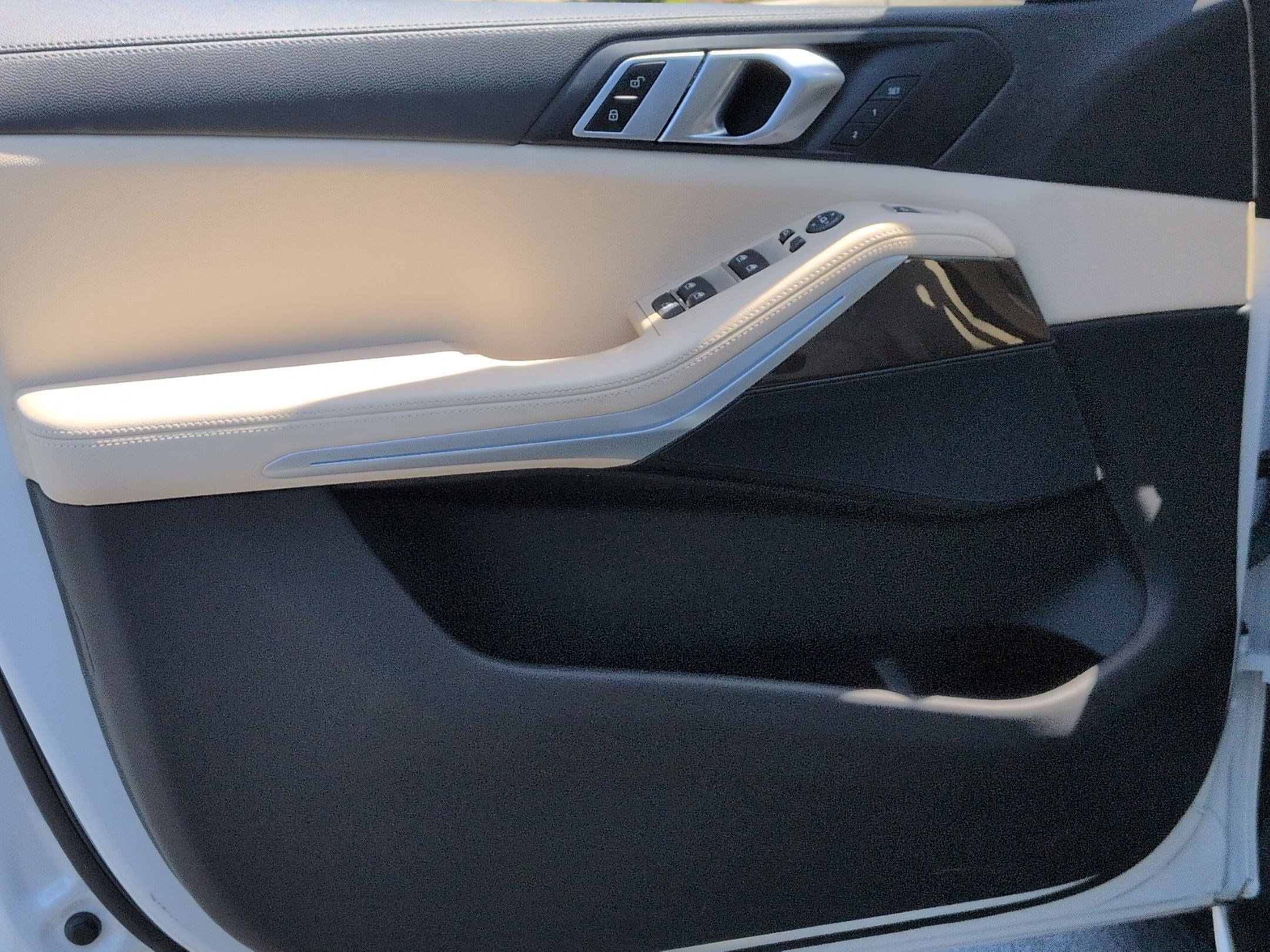 Certified 2022 BMW X5 xDrive40i AWD/4WD image 14