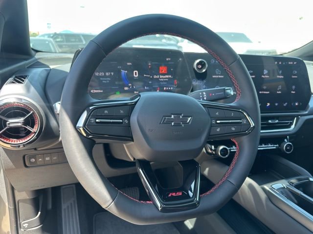 Used 2025 Chevrolet Equinox EV RS AWD/4WD image 15