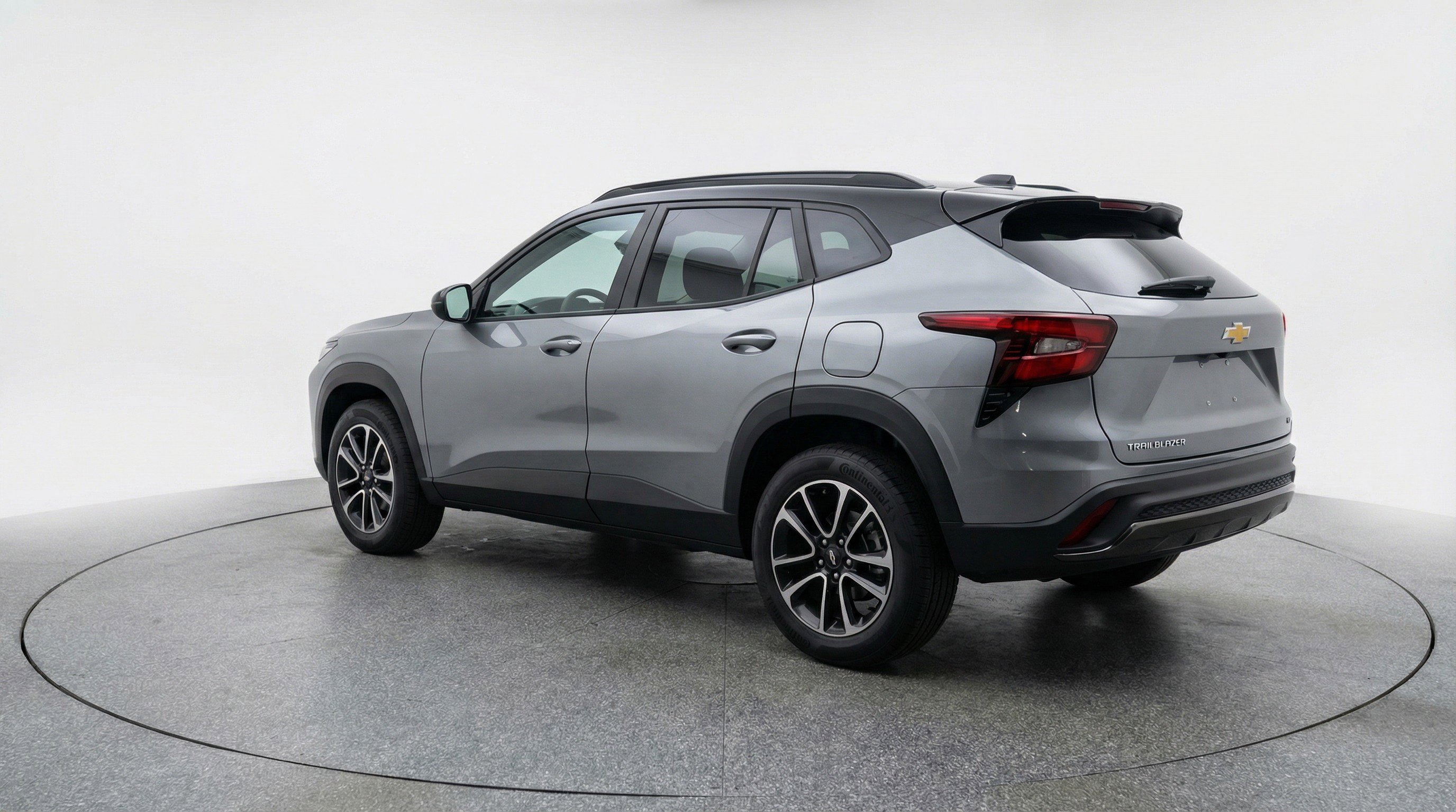 Used 2025 Chevrolet TrailBlazer LT image 6