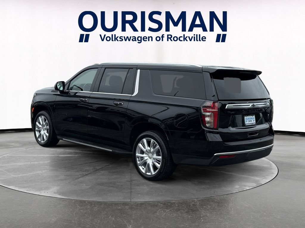Used 2024 Chevrolet Suburban High Country w/ Max Trailering Package AWD/4WD image 4