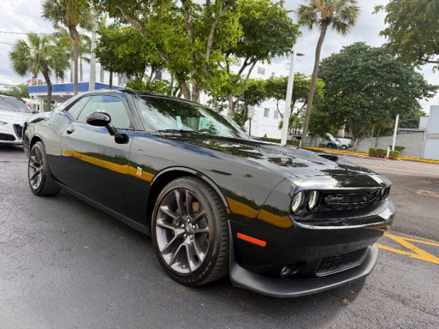 Used 2022 Dodge Challenger R/T Scat Pack w/ Plus Package RWD image 6