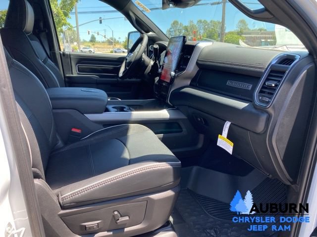 New 2026 RAM 3500 Laramie AWD/4WD image 12
