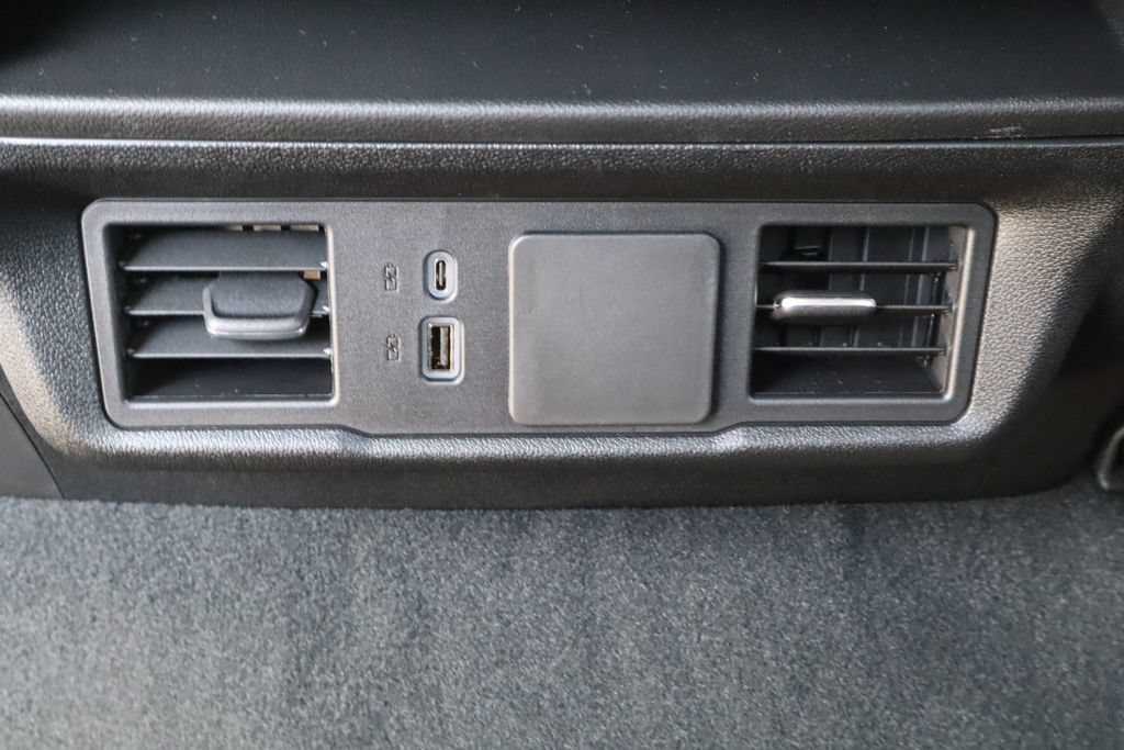 New 2026 Chevrolet Silverado 1500 Custom w/ Turbomax Blackout Package AWD/4WD image 32