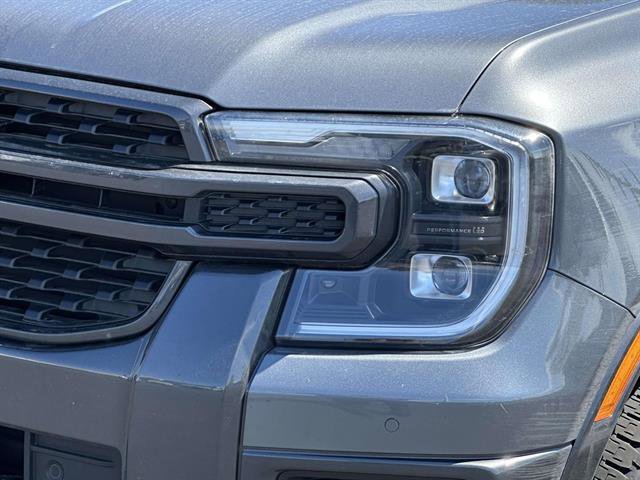 Used 2024 Ford Ranger Lariat w/ Advanced Towing Package AWD/4WD image 7