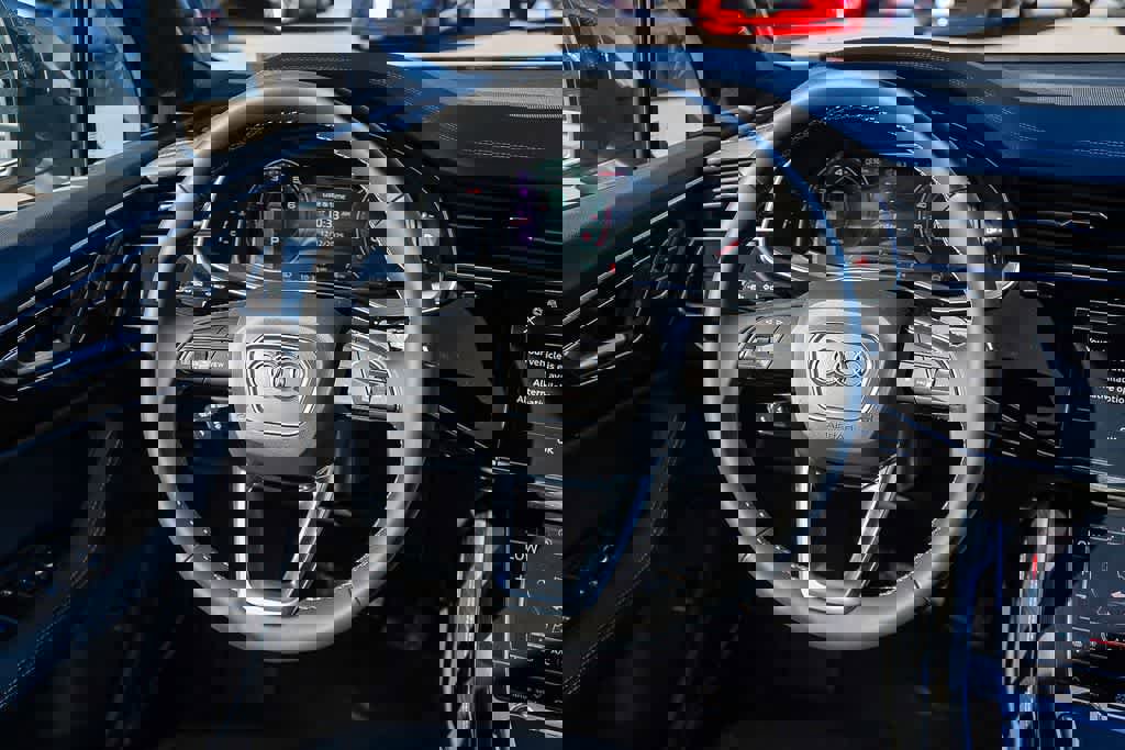 Used 2026 Audi Q7 3.0T Premium Plus w/ Premium Plus Package AWD/4WD image 15