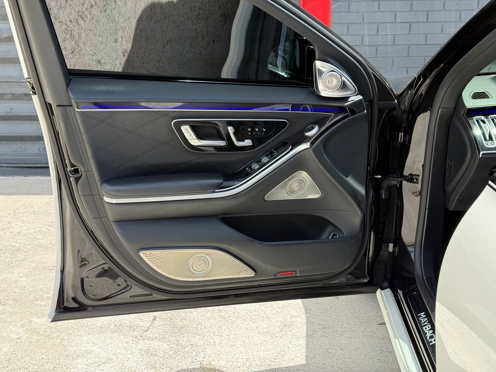 Used 2021 Mercedes-Benz Maybach S 580 4MATIC image 17