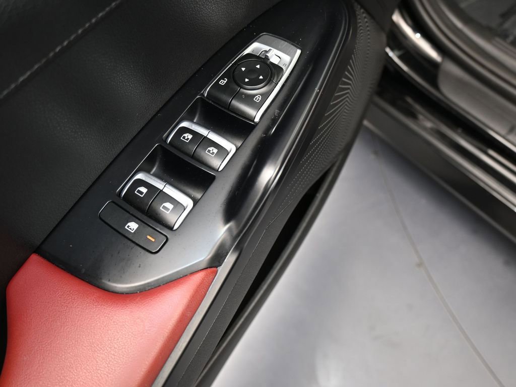 Used 2023 Kia K5 GT-Line image 14