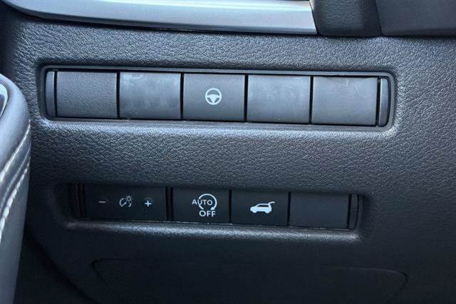 New 2026 Nissan Rogue Dark Armor FWD image 29