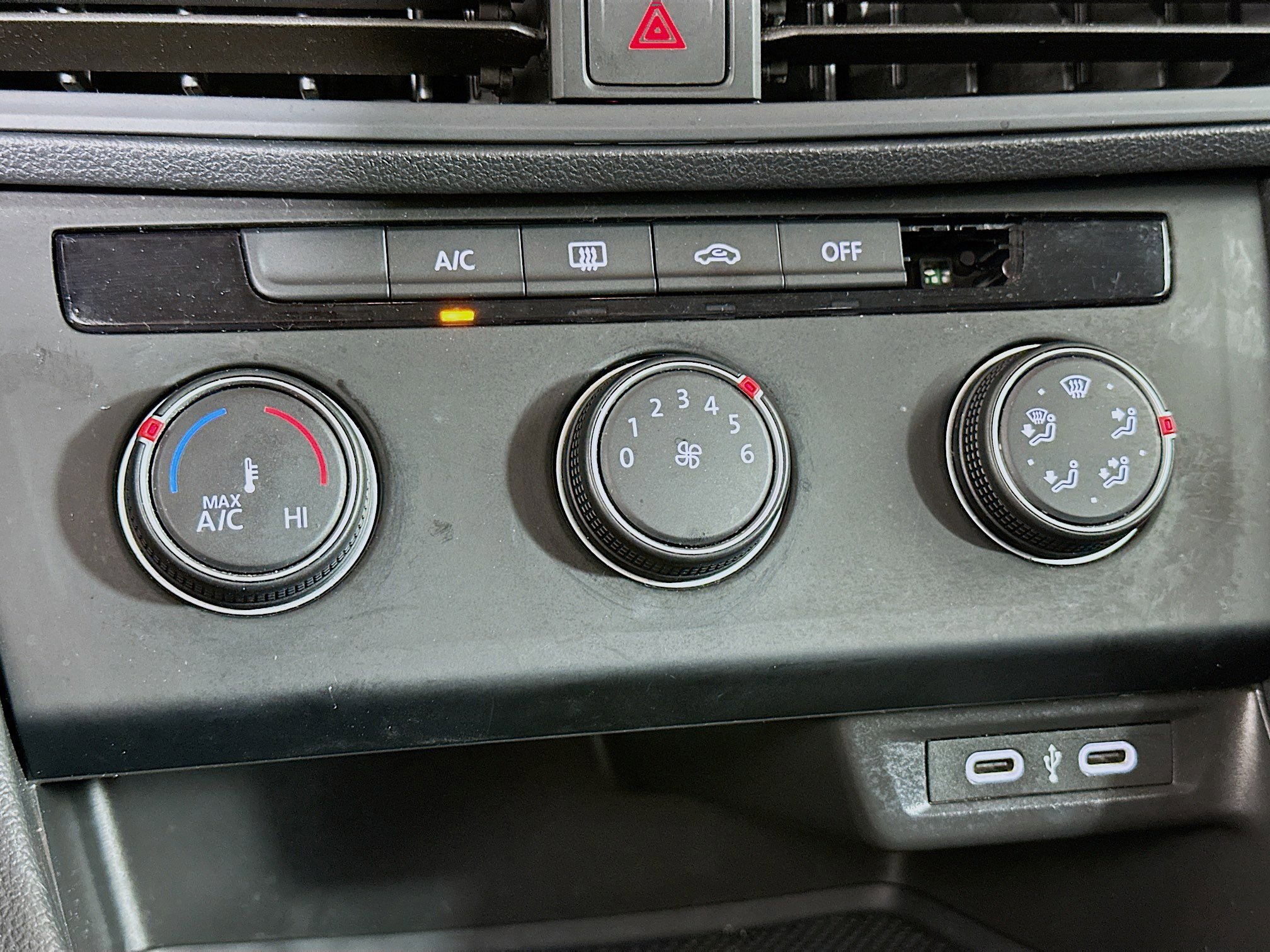 Used 2024 Volkswagen Jetta S image 23