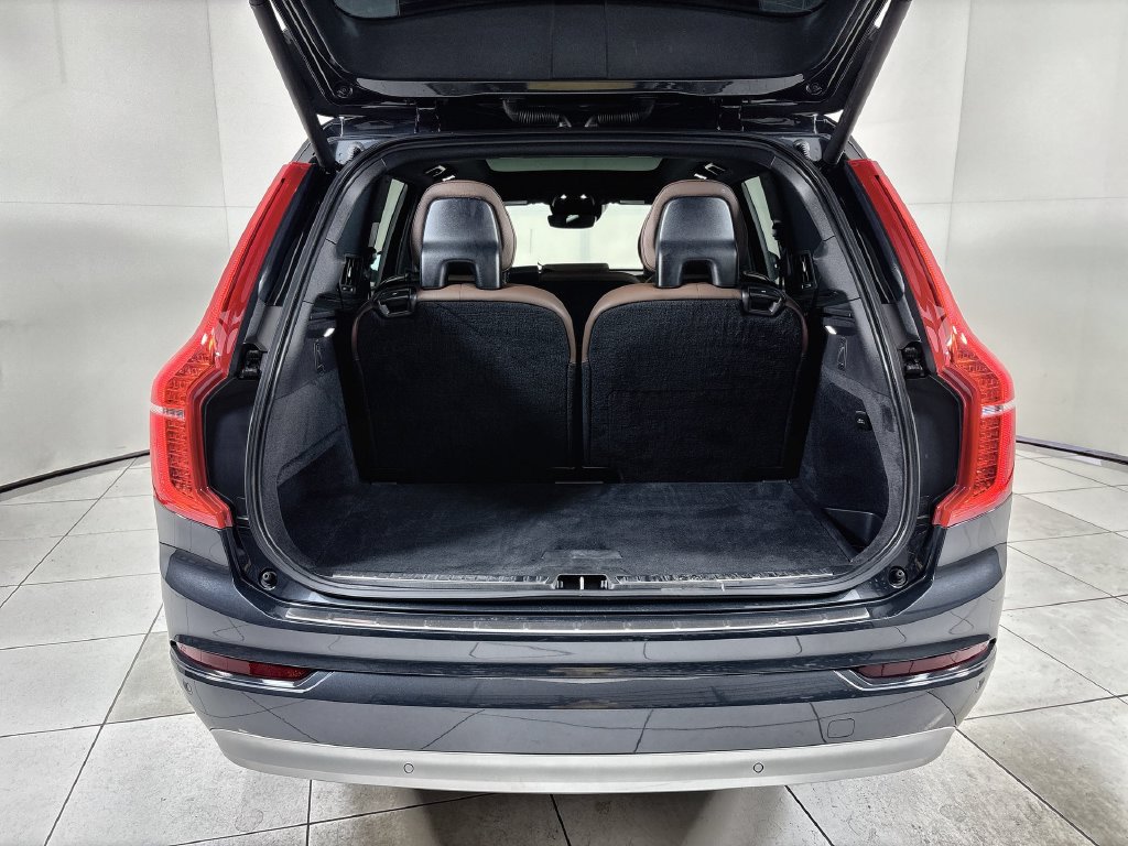 Used 2022 Volvo XC90 T6 Momentum w/ Protection Package Premier AWD/4WD image 21