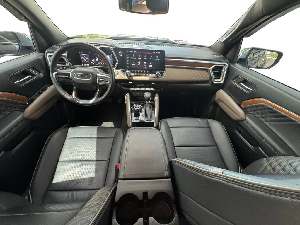 Certified 2023 GMC Canyon Denali w/ Denali Black Edition AWD/4WD image 12